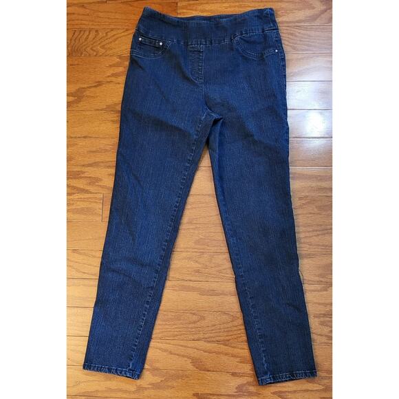 Ruby Red Womens Skinny Blue Jeans Size 8 Dark Wash Pull-on - Picture 2 of 10